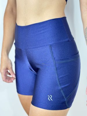 SHORTS CLÁSSICO COM BOLSOS AZUL MARINHO