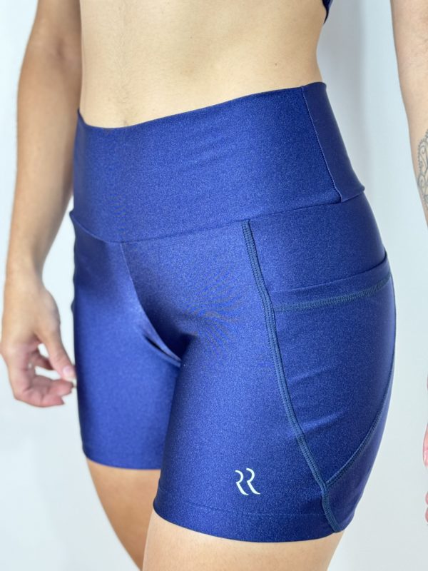 SHORTS CLÁSSICO COM BOLSOS AZUL MARINHO - Image 3