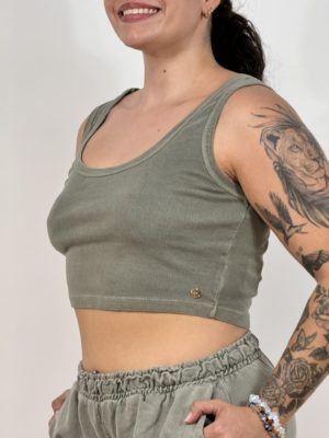 REGATA CROPPRED ALGODÃO VERDE
