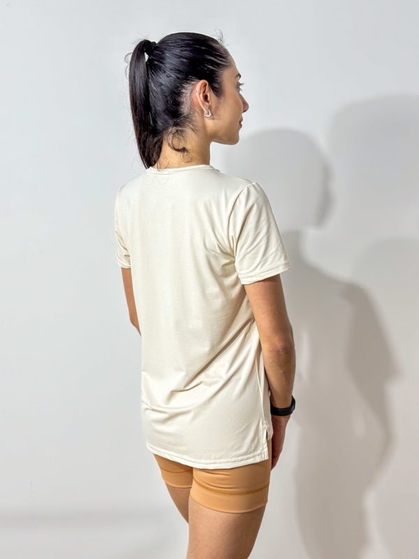 CAMISETA CLÁSSICA OFF WHITE - Image 2