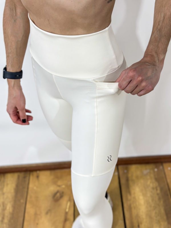 LEGGING FUNCIONAL OFF WHITE - Image 3