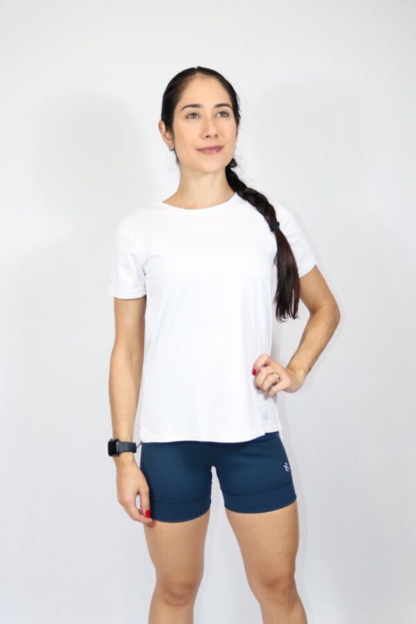 CAMISETA CLÁSSICA BRANCA - Imagem 3