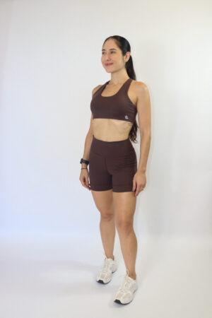 SHORTS ENERGIA MARROM